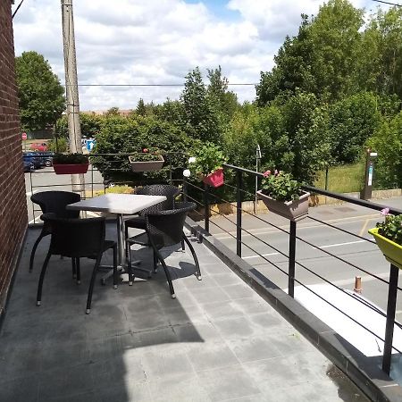 Duplex Agreable Et Spacieux 3 Chb Dont 1 Communicante Vendeville Экстерьер фото